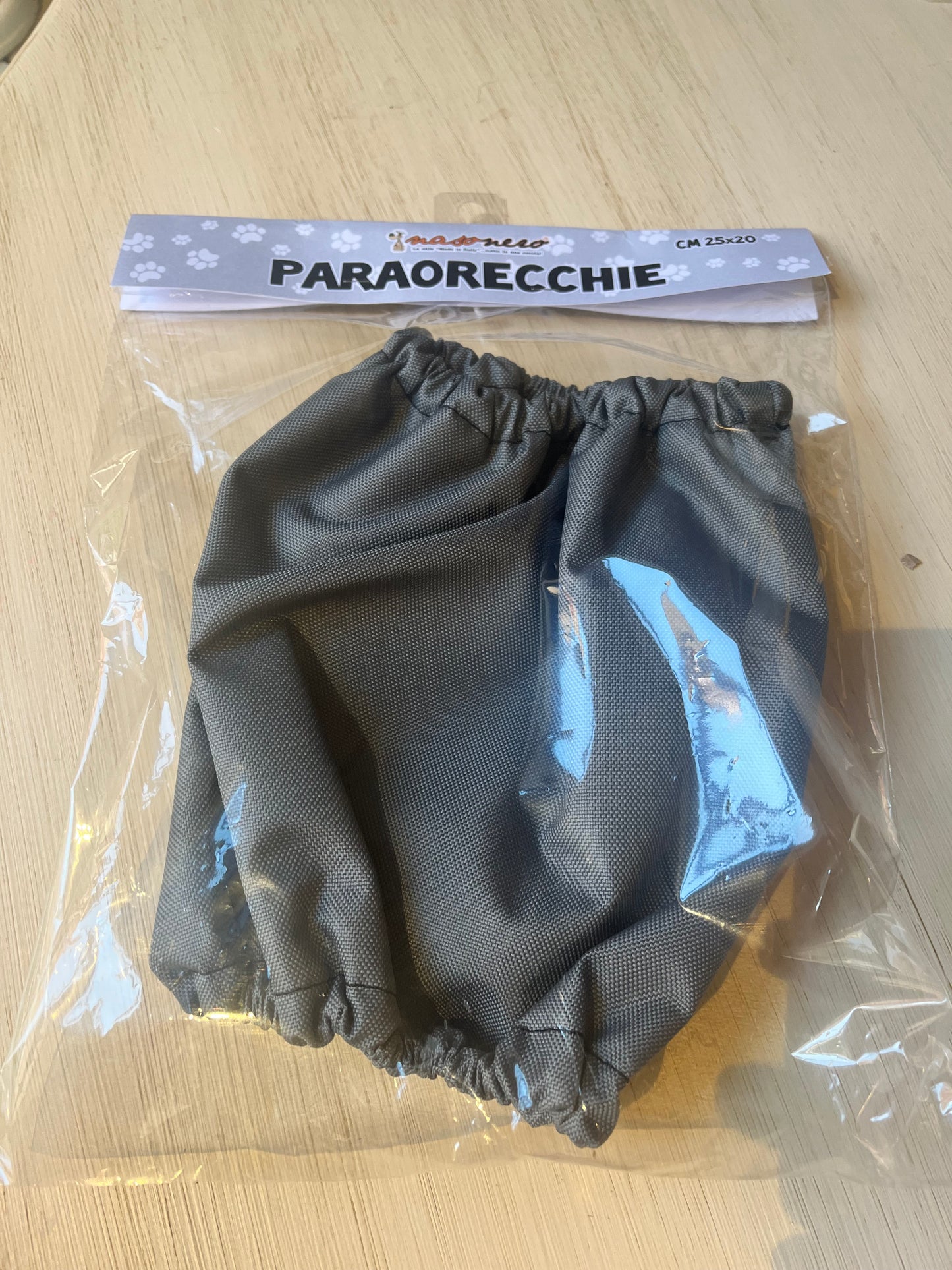 Paraorecchie - Naso Nero