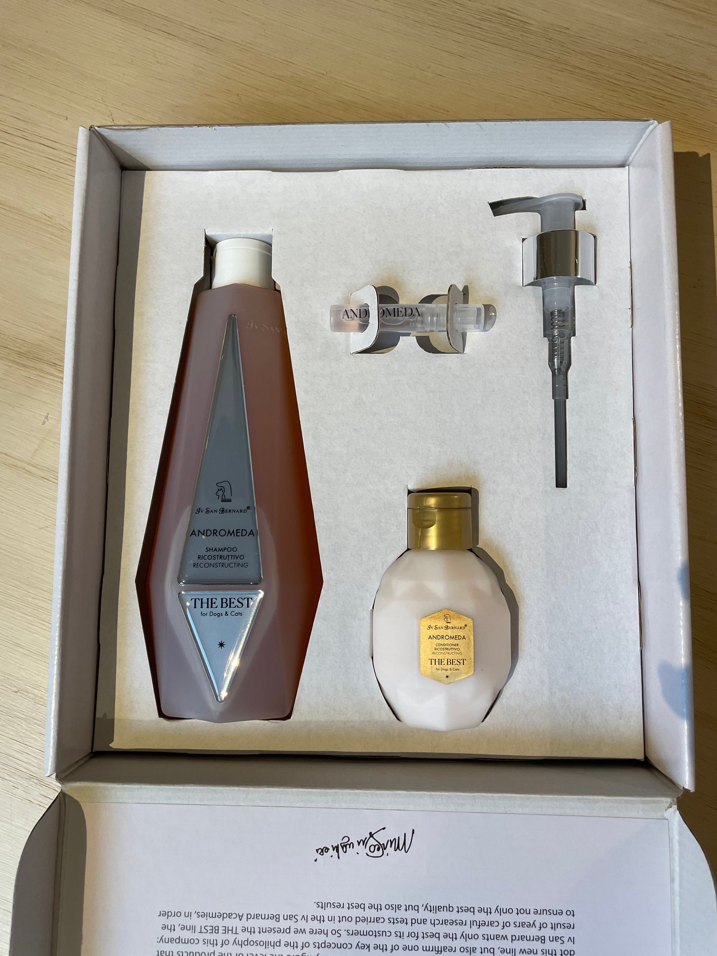 Confezione "The Best" Shampoo + Balsamo + Profumo - Iv San Bernard