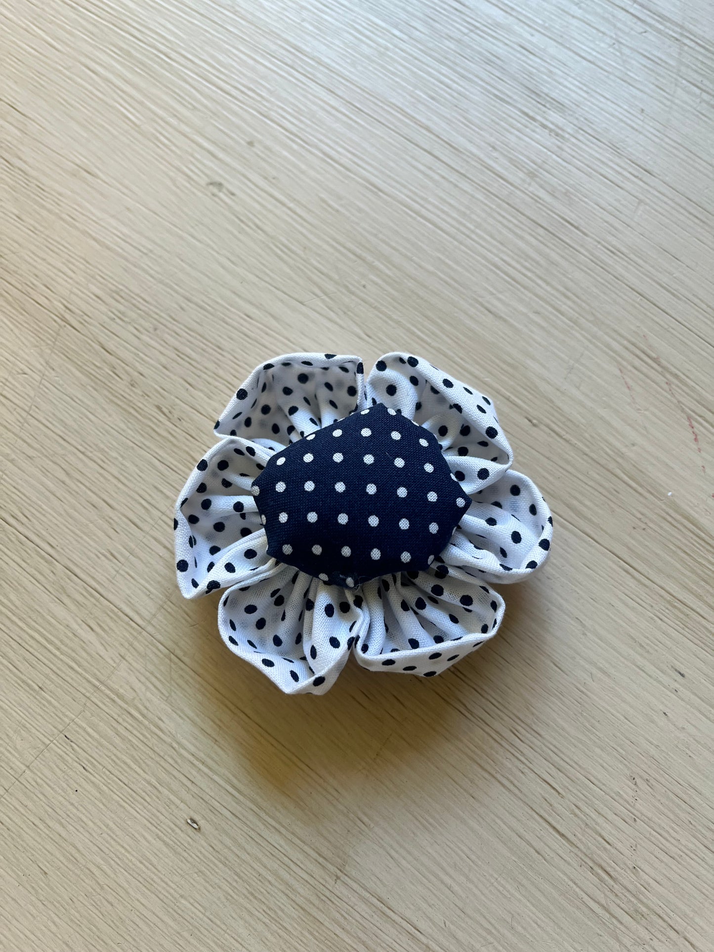 Fiore Spilla a pois - Da Tommy Pet Boutique