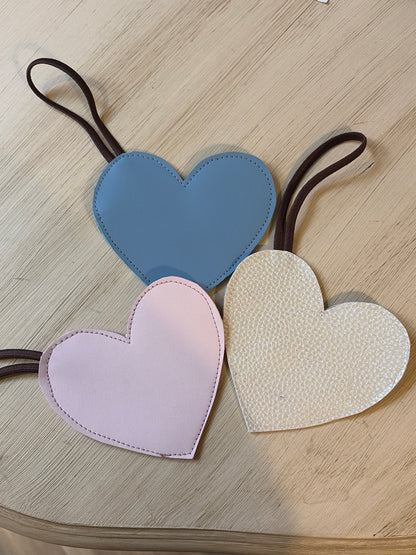 Porta sacchetti Cuore in ecopelle  - Da Tommy Pet Boutique