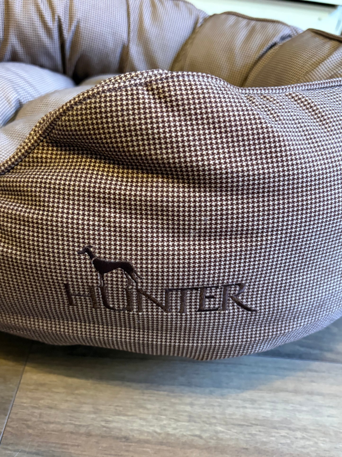 Cuccia quadretti - Hunter