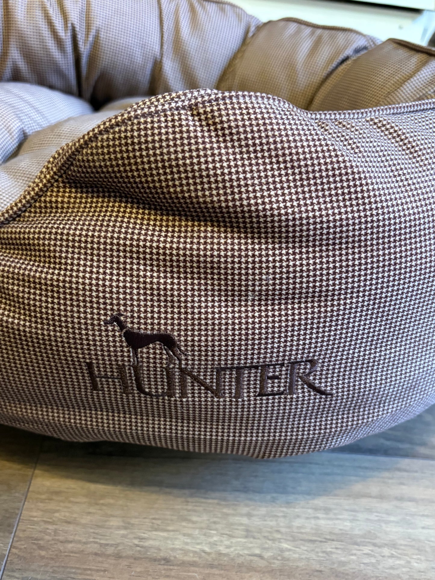 Cuccia quadretti - Hunter