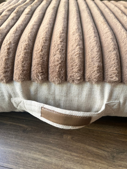 Cuscino rettangolare con eco pelliccia - Arjan