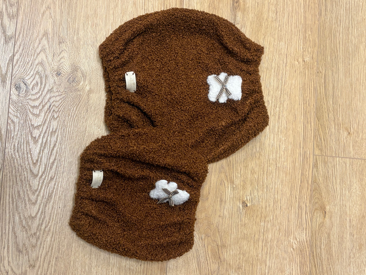 Paraorecchie / Scaldacollo Teddy con applicazione - Da Tommy Pet Boutique