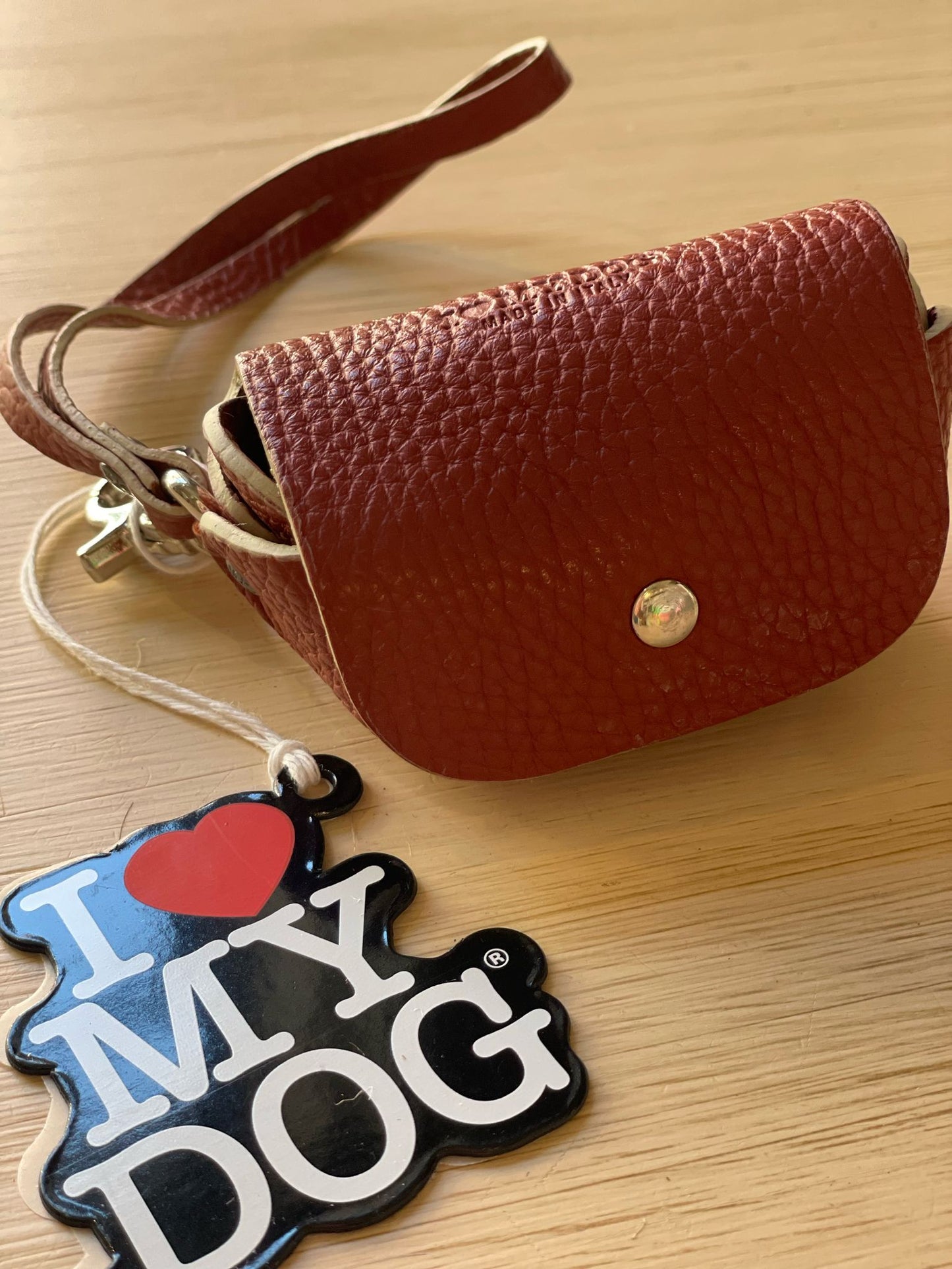 Porta Sacchetti in Pelle - I Love My Dog
