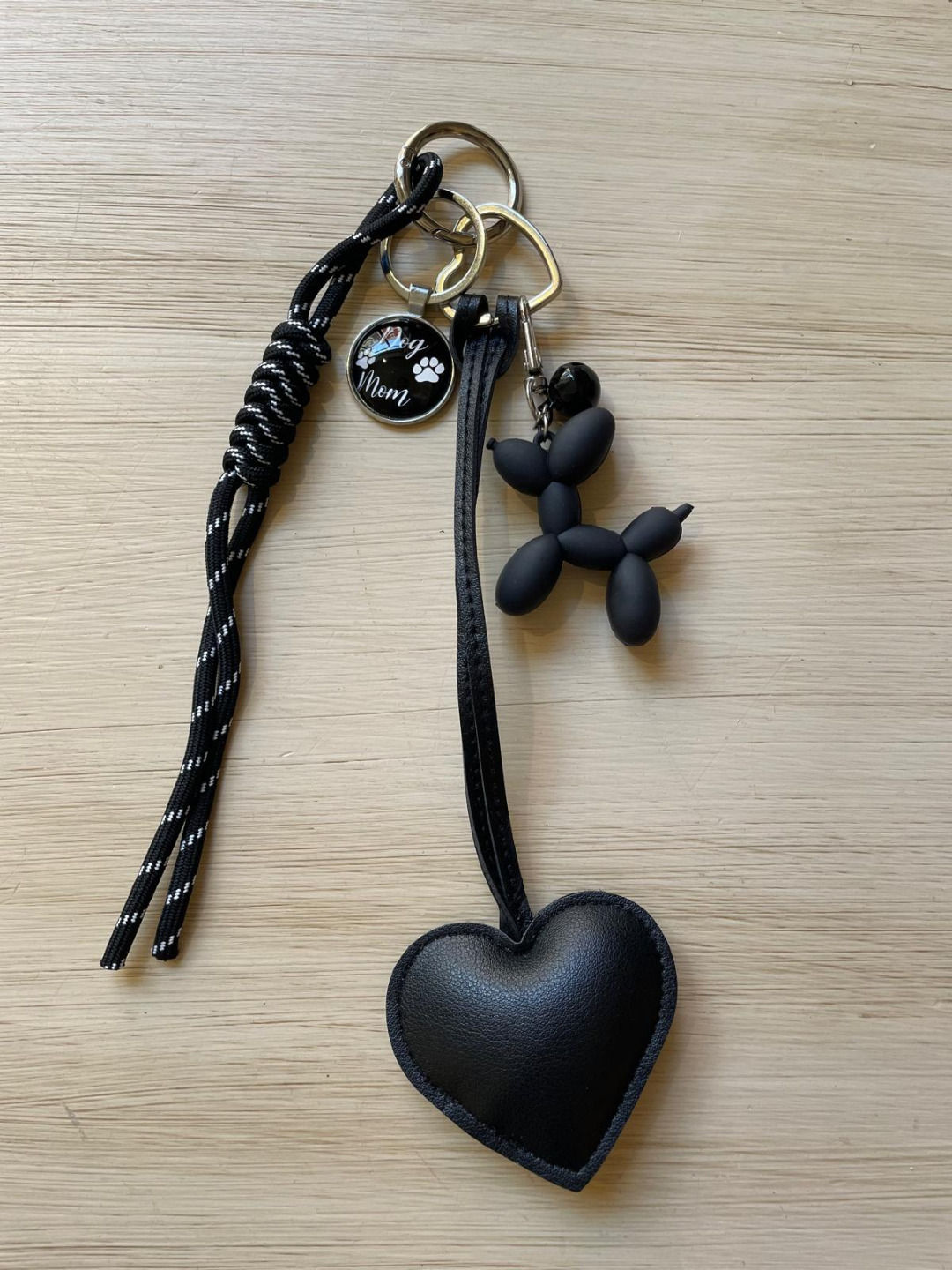 Portachiavi / Porta Cellulare / Charms per borse e trasportini "Festa della Mamma" - Da Tommy Pet Boutique